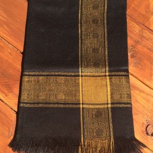 Brand New Neck Scarf. Black and Gold. Lightweight. Wrap. Ecuadorean Beauty.